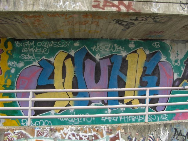 YOUNG  ACRILICO 2005